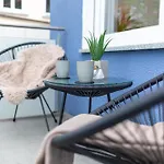 Cityappartment Huenfeld- Smarttv Freewlan Balkon, In Wenigen Minuten Am Bahnhof, Innenstadt Und Doch Ruhig Gelegen - Ideal Fuer Paare Oder Geschaeftsreisen Lejlighed Hünfeld