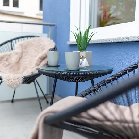 Cityappartment Hünfeld- Smarttv Freewlan Balkon, In Wenigen Minuten Am Bahnhof, Innenstadt Und Doch Ruhig Gelegen - Ideal Für Paare Oder Geschäftsreisen Apartment Hünfeld