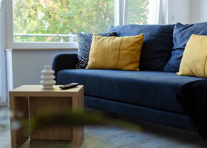 Cityappartment Hünfeld- Smarttv Freewlan Balkon, In Wenigen Minuten Am Bahnhof, Innenstadt Und Doch Ruhig Gelegen - Ideal Für Paare Oder Geschäftsreisen Apartment *