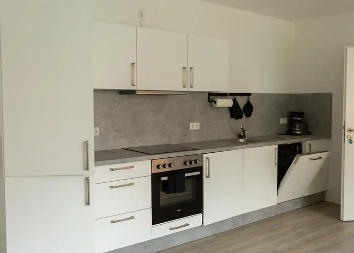 Cityappartment Hünfeld- Smarttv Freewlan Balkon, In Wenigen Minuten Am Bahnhof, Innenstadt Und Doch Ruhig Gelegen - Ideal Für Paare Oder Geschäftsreisen Apartment