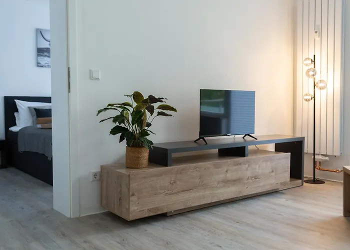 Cityappartment Hünfeld- Smarttv Freewlan Balkon, In Wenigen Minuten Am Bahnhof, Innenstadt Und Doch Ruhig Gelegen - Ideal Für Paare Oder Geschäftsreisen Apartment *
