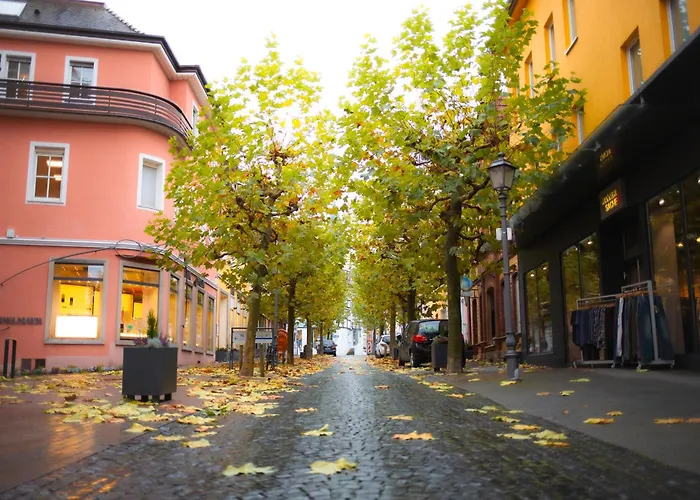 Cityappartment Hünfeld- Smarttv Freewlan Balkon, In Wenigen Minuten Am Bahnhof, Innenstadt Und Doch Ruhig Gelegen - Ideal Für Paare Oder Geschäftsreisen *