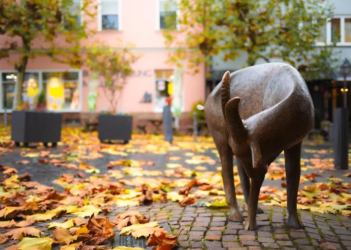 Cityappartment Huenfeld- Smarttv Freewlan Balkon, In Wenigen Minuten Am Bahnhof, Innenstadt Und Doch Ruhig Gelegen - Ideal Fuer Paare Oder Geschaeftsreisen Appartement *
