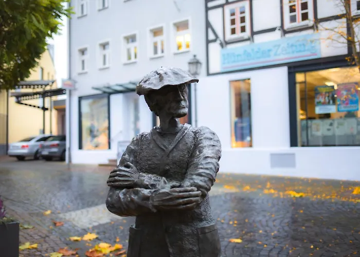 Apartment Cityappartment Hünfeld- Smarttv Freewlan Balkon, In Wenigen Minuten Am Bahnhof, Innenstadt Und Doch Ruhig Gelegen - Ideal Für Paare Oder Geschäftsreisen Hünfeld