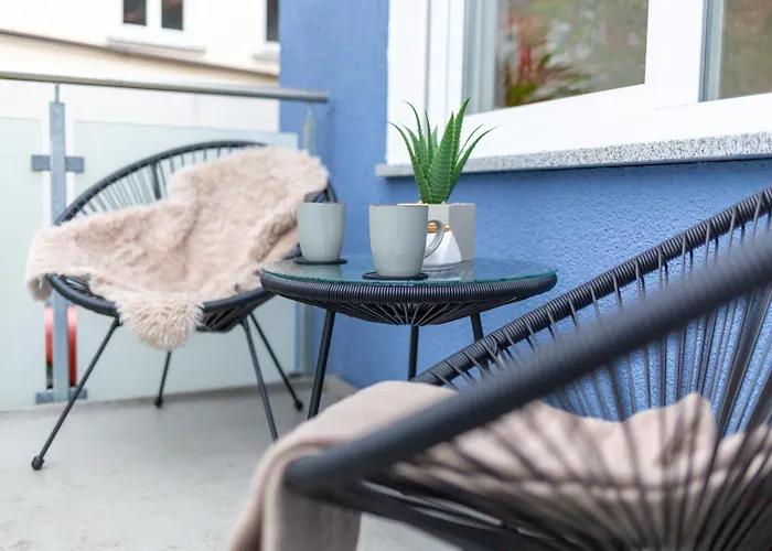 Cityappartment Huenfeld- Smarttv Freewlan Balkon, In Wenigen Minuten Am Bahnhof, Innenstadt Und Doch Ruhig Gelegen - Ideal Fuer Paare Oder Geschaeftsreisen Appartement Hünfeld